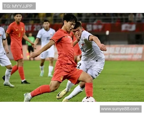 泰国足球历史上最杰出的球员是谁 他为国家队做出了哪些贡献